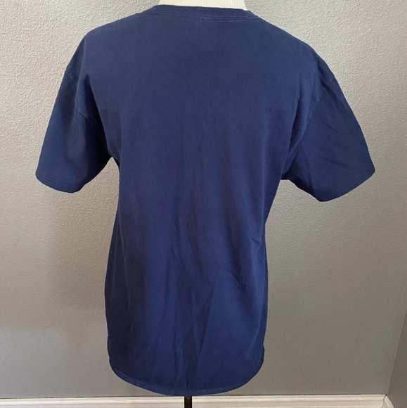 Delta Pro Weight Women’s Graphic T-Shirt Size Medium Pugs Not Drugs Blue Ladies - Picture 4 of 8